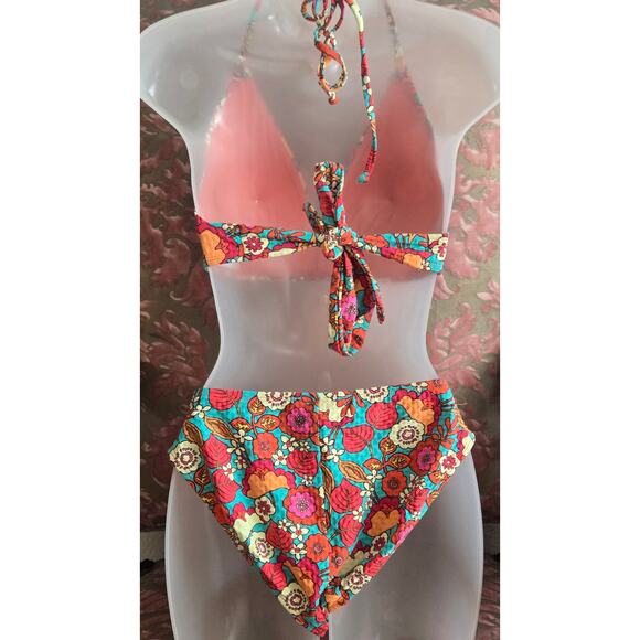 Robin Piconne BIBI Triangle Bikini Top & Bottoms, Iceberg Multi Top LG Bottoms M - Picture 8 of 10